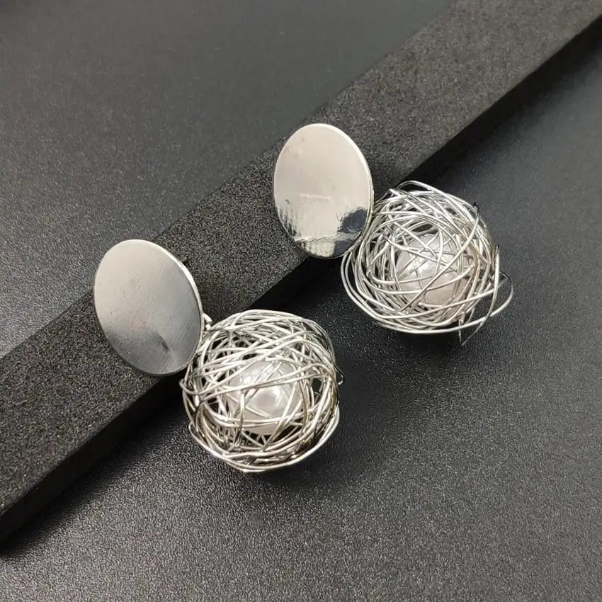 2019 Fashion Statement Earrings 2018 Ball Geometric Earrings For Women Hanging Dangle Earrings Drop Earring Modern Jewelry - Artigo Importado