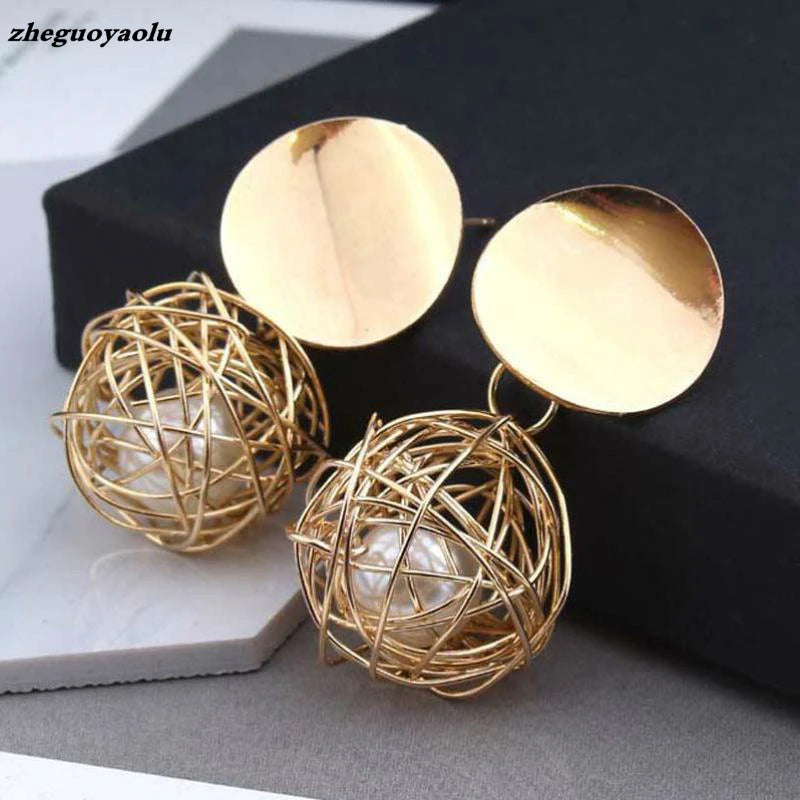2019 Fashion Statement Earrings 2018 Ball Geometric Earrings For Women Hanging Dangle Earrings Drop Earring Modern Jewelry - Artigo Importado