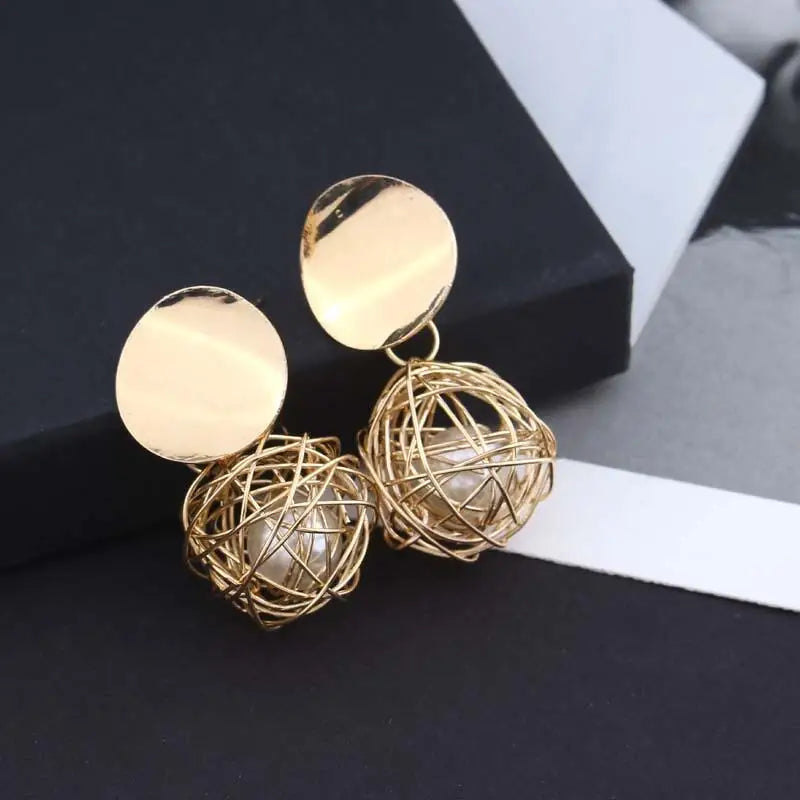 2019 Fashion Statement Earrings 2018 Ball Geometric Earrings For Women Hanging Dangle Earrings Drop Earring Modern Jewelry - Artigo Importado