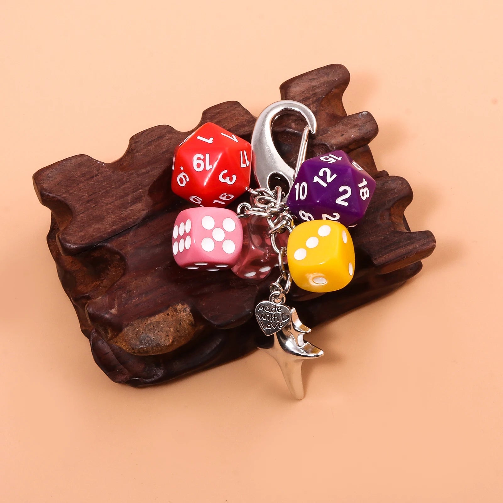 4PCS/lot Black Dice No. 8 Billiards Keychain Y2K Pink Lucky Dice Starburst Pendant Bag Charms Hangings Punk Ornament Accessories - Artigo Importado