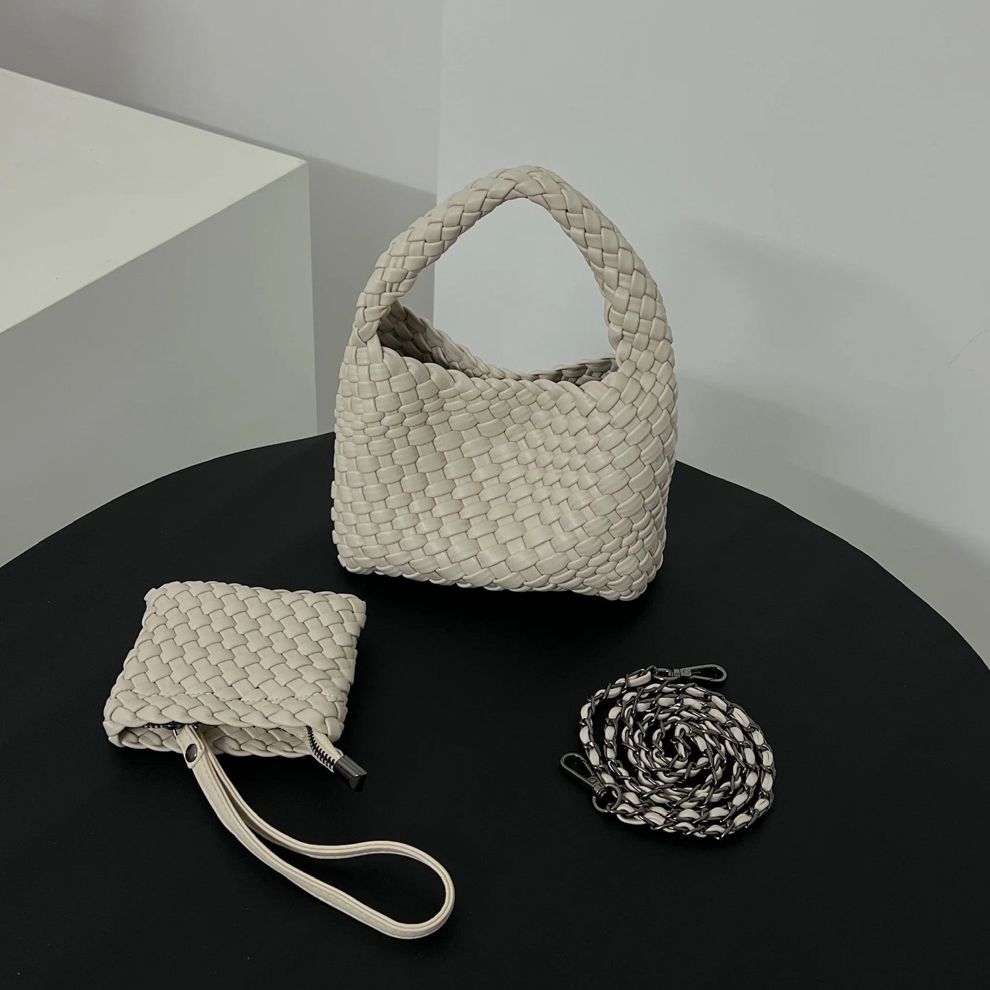 2025 Mini Women's crossbody Handbag Fashion Bag Hand-woven Crossbody Bags  Small Size For Women Woven Tote Bag - Artigo Importado