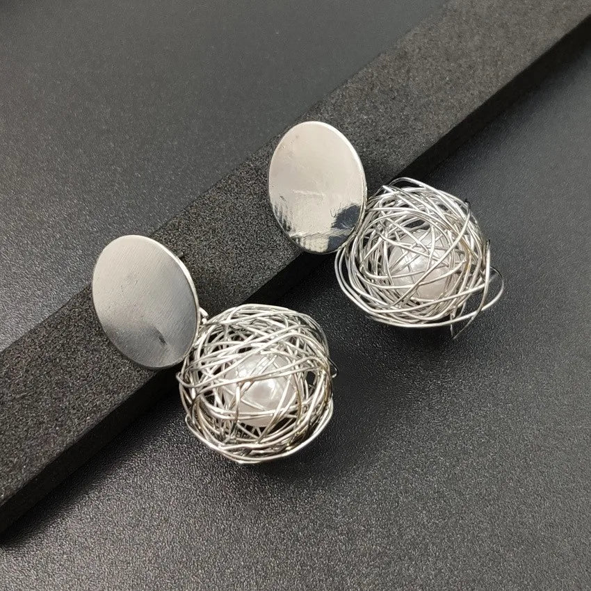 2019 Fashion Statement Earrings 2018 Ball Geometric Earrings For Women Hanging Dangle Earrings Drop Earring Modern Jewelry - Artigo Importado