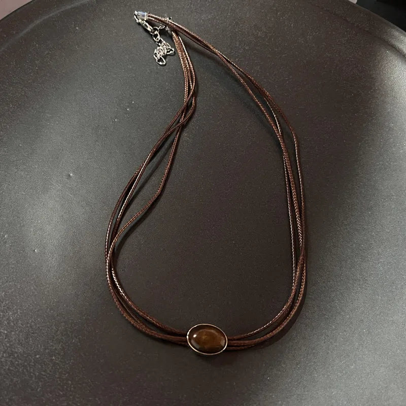 Vintage Leather Brown Stone Pendant Necklace Stacking Choker Temperament Clavicle Chain for Women Girl Autumn Winter Necklace - Artigo Importado