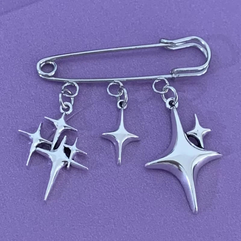 1PC Unique Y2K Silver Star Shaped Clasp Pin Chain Badge Brooch Pin Pendant Fashion Outfit Sweet Brooch Clip Bag Pendant Charm - Artigo Importado