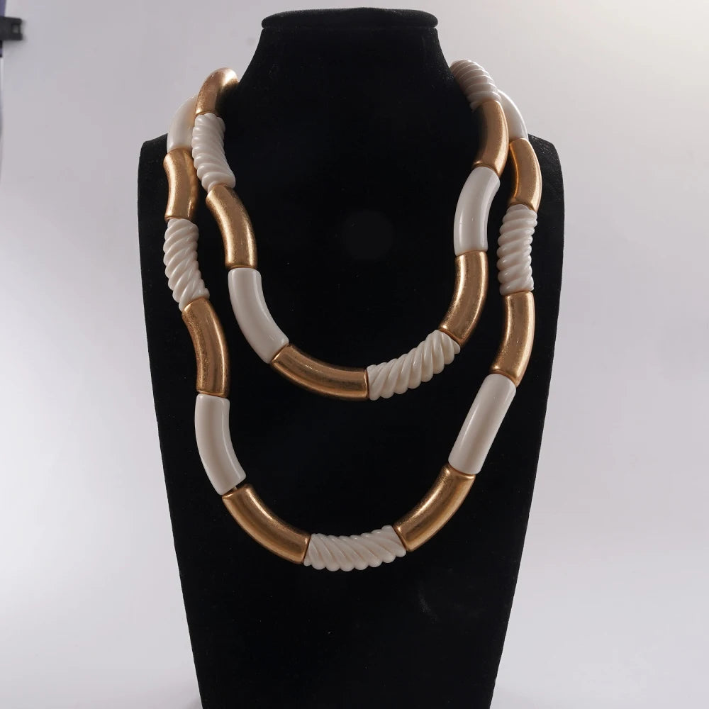 Modern Two-Tone Layered Necklace Statement Accessory Ideal For Brunch Date Stylish Outfits To Add Bold Charm With Mixed Texture - Artigo Importado