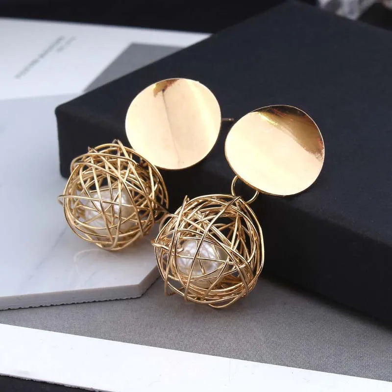 2019 Fashion Statement Earrings 2018 Ball Geometric Earrings For Women Hanging Dangle Earrings Drop Earring Modern Jewelry - Artigo Importado