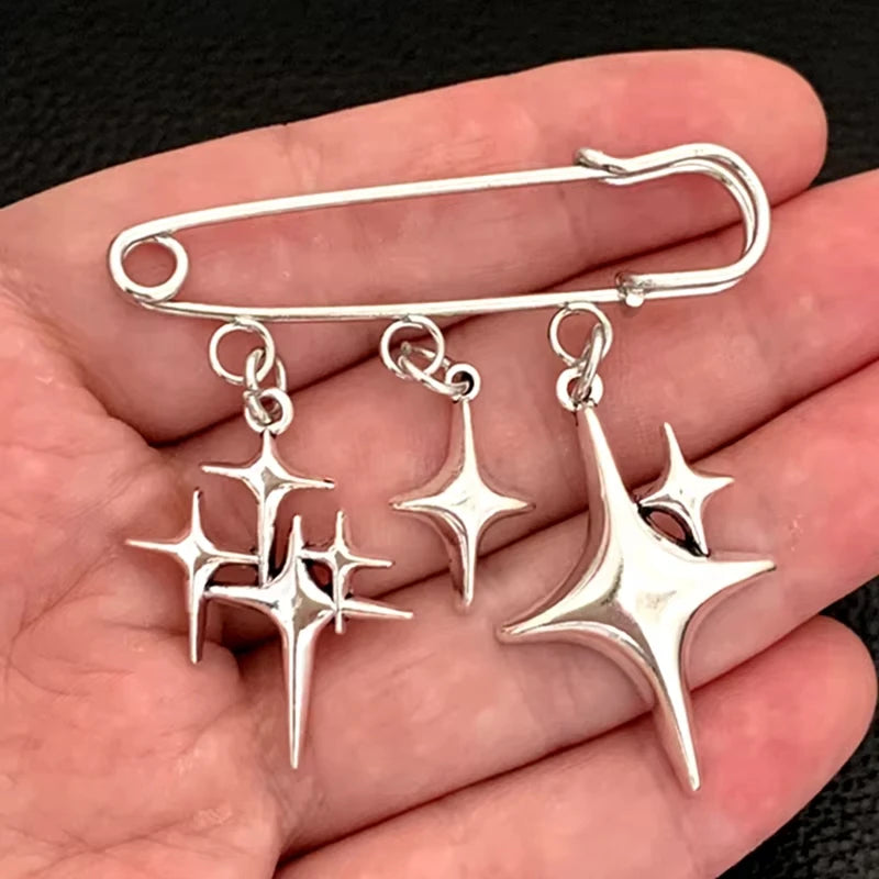 1PC Unique Y2K Silver Star Shaped Clasp Pin Chain Badge Brooch Pin Pendant Fashion Outfit Sweet Brooch Clip Bag Pendant Charm - Artigo Importado
