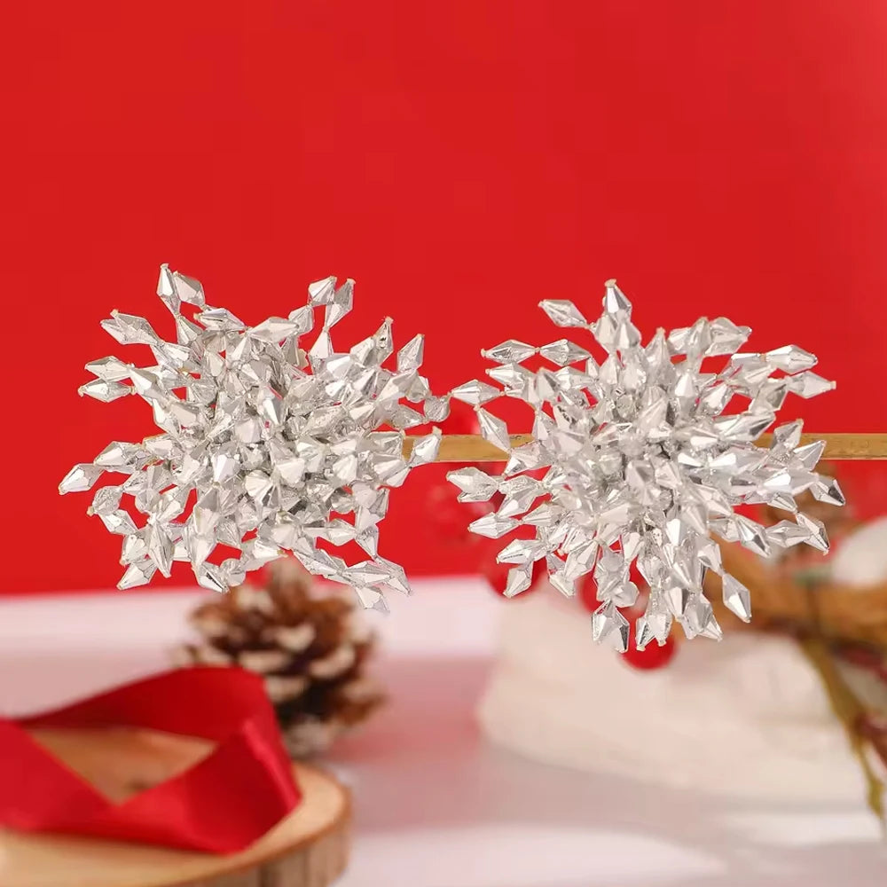 Statement Metal Flower Tassel Earrings Women Party Accessories 2025 Temperament Geometric Beaded Stud Earrings Christmas Jewelry - Artigo Importado