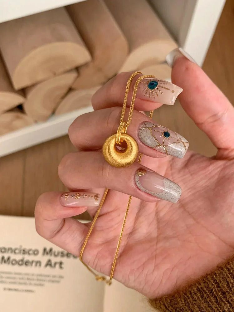 Minimalist new in fashion light luxury brushed round pendant necklace exquisite and High quality collar chain banquet jewelry - Artigo Importado